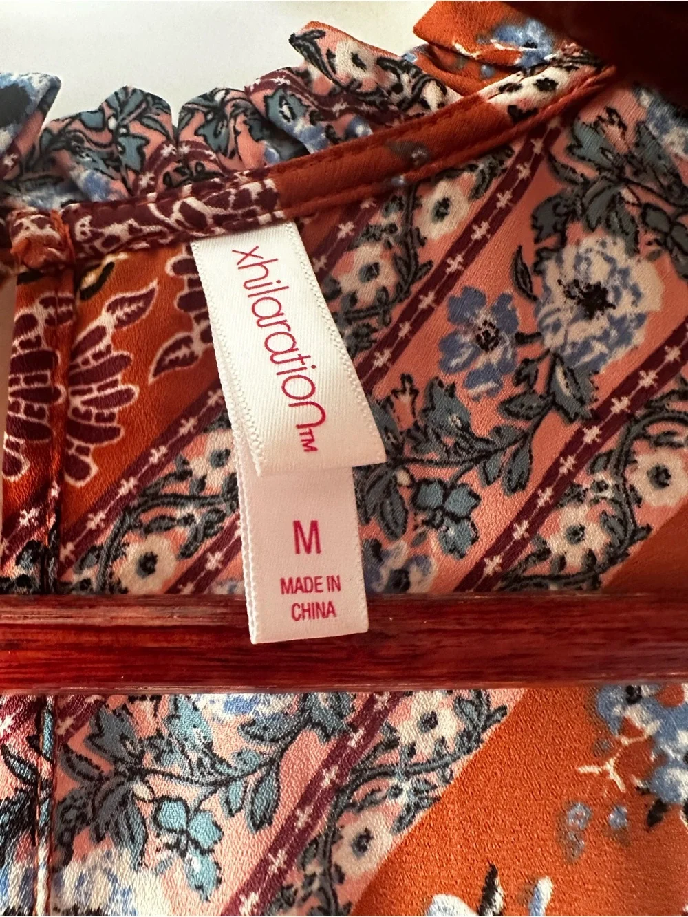 Xhilaration Rust Boho Medallion Ruffle Neck Tank Top Size Medium